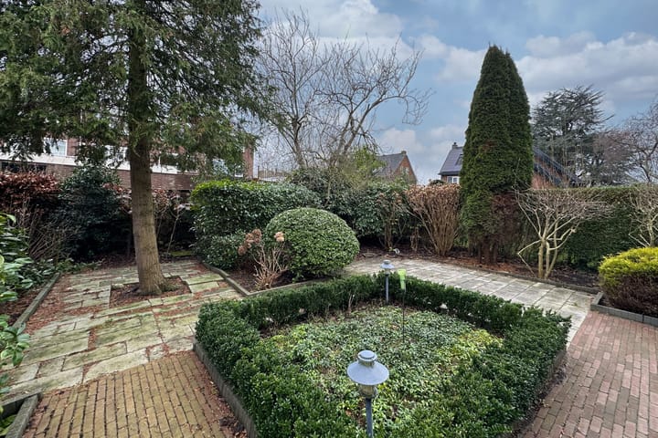 Foto 42 van Stationsstraat 45