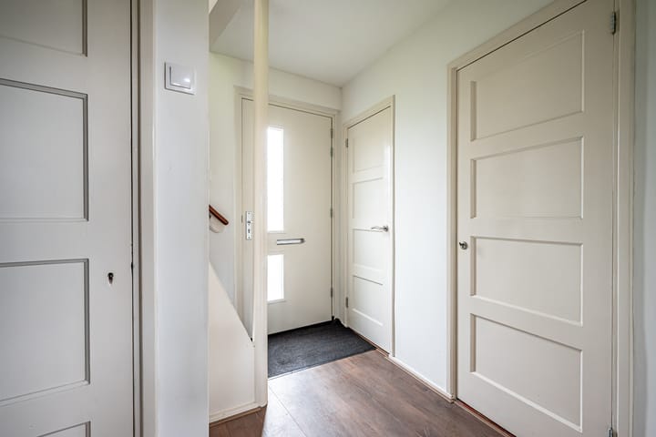 Foto 9 van Voorstraat 48