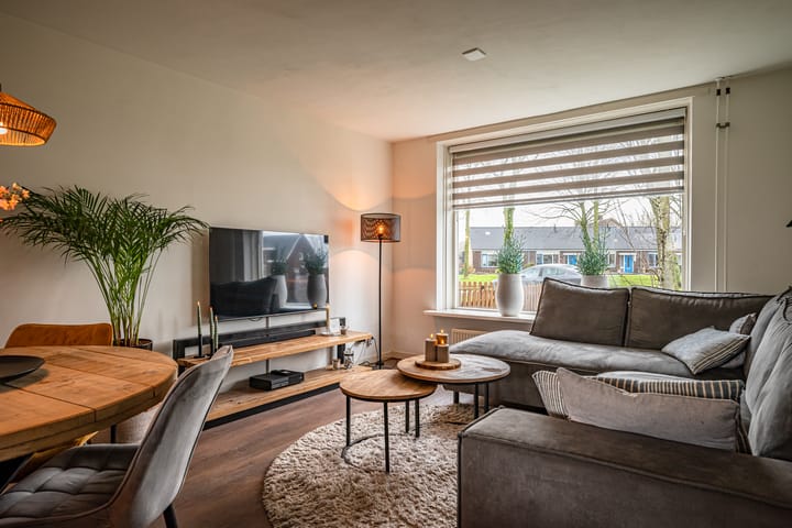 Foto 11 van Voorstraat 48