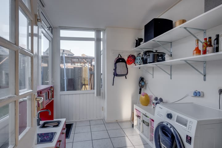 Foto 10 van Mezenlaan 104