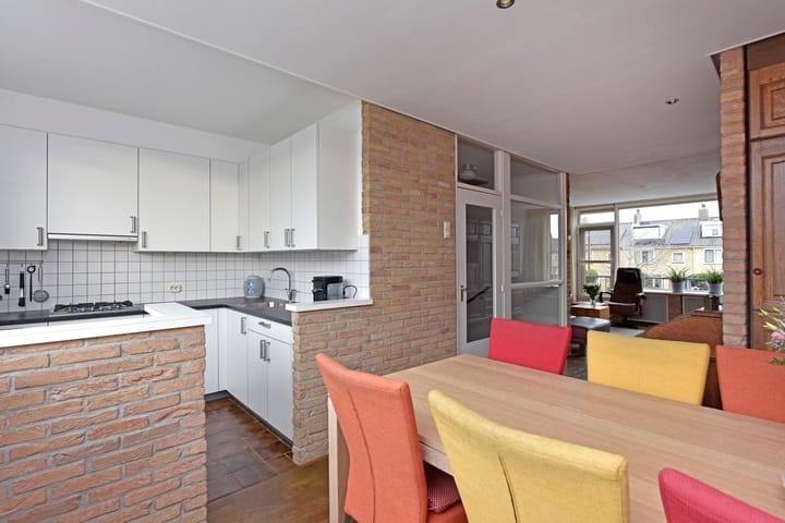 Foto 18 van Roelofsstraat 58