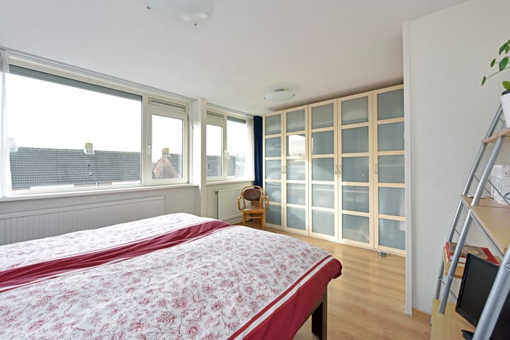 Foto 23 van Roelofsstraat 58