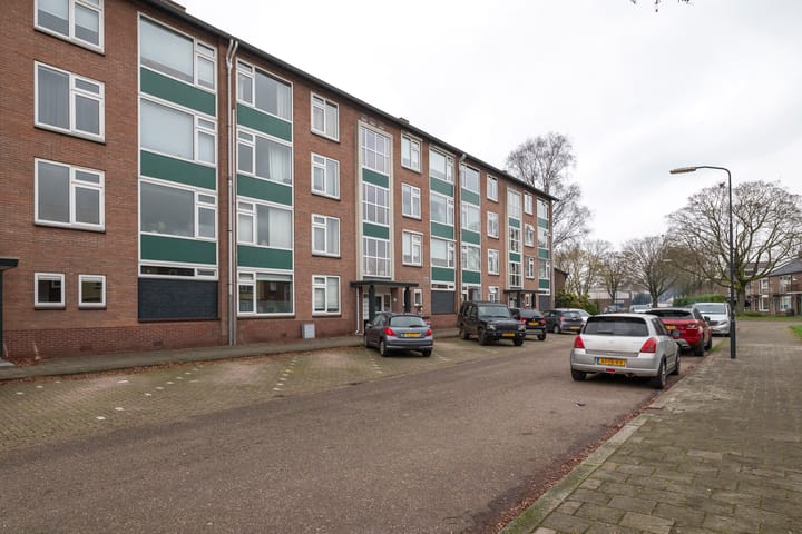 Photo 38 of Celsiusstraat 21