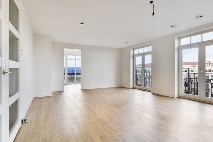 Photo 2 of De Klok 380