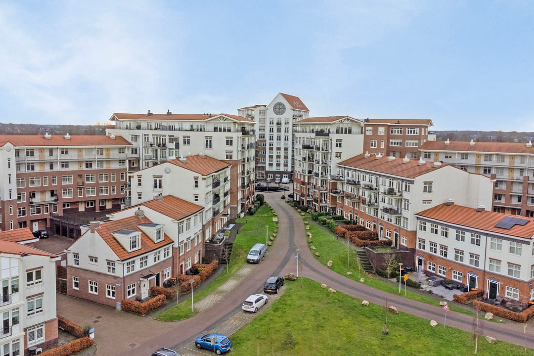 Photo 38 of De Klok 380