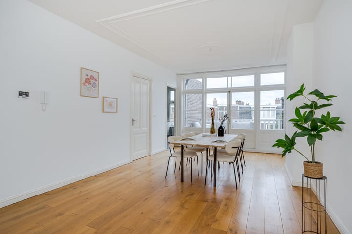 Foto 13 van Obrechtstraat 243-A