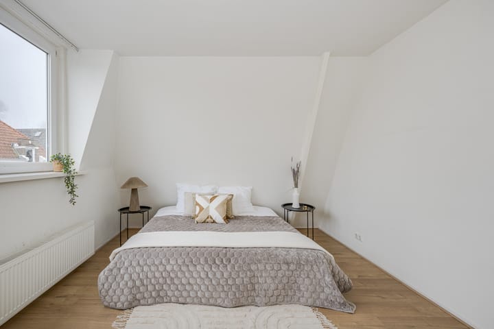 Foto 27 van Obrechtstraat 243-A