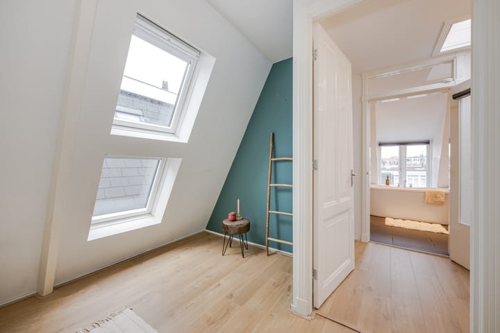 Foto 31 van Obrechtstraat 243-A