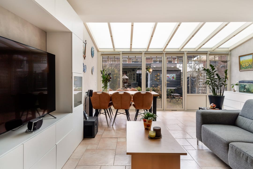 Foto 1 van Bart van der Leckstraat 10