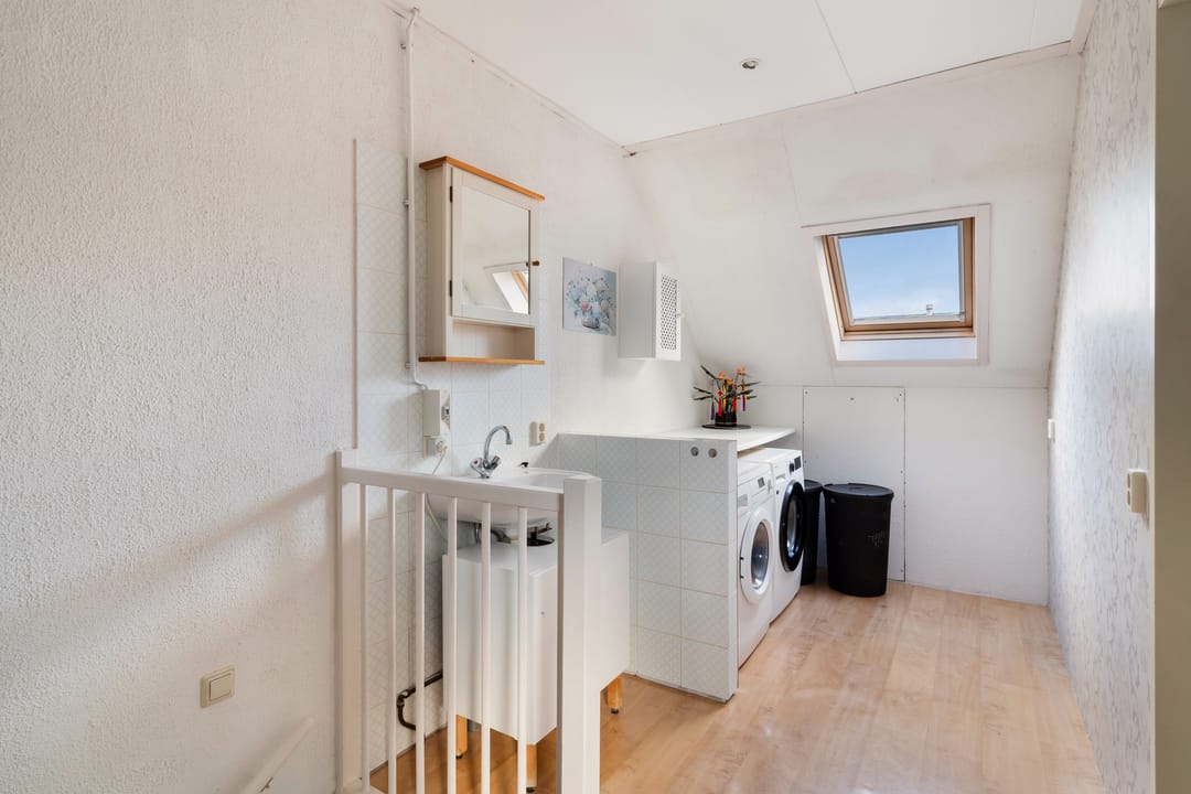 Foto 22 van Bart van der Leckstraat 10