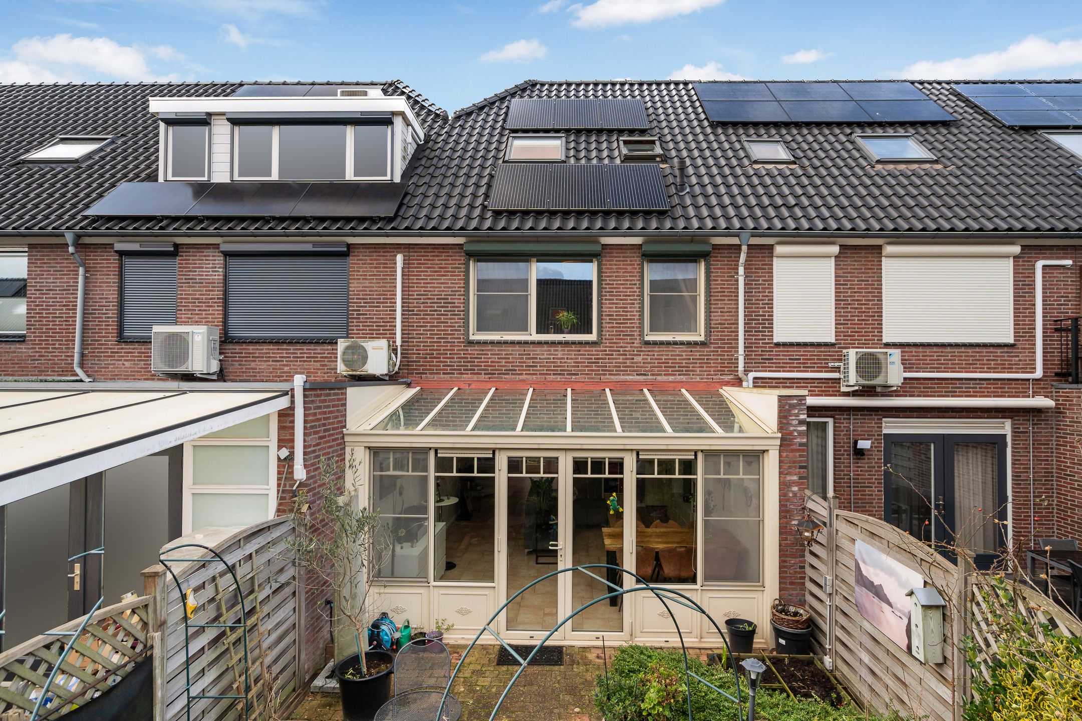 Foto 27 van Bart van der Leckstraat 10