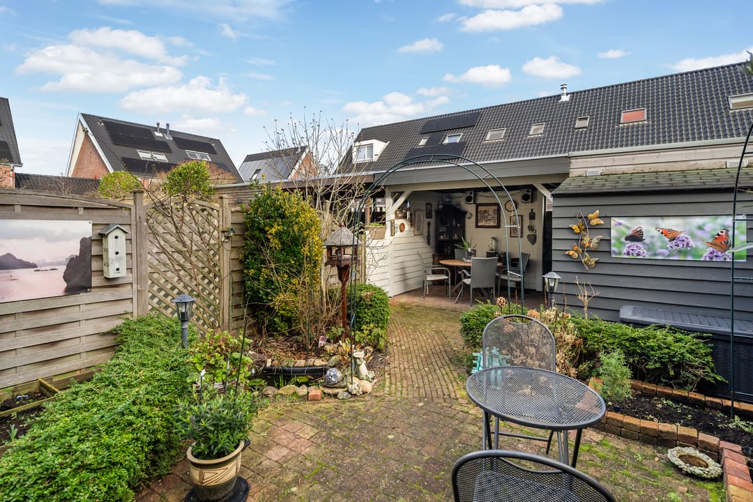 Foto 28 van Bart van der Leckstraat 10