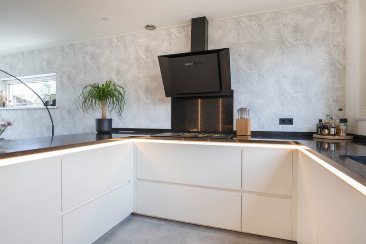 Foto 2 van Scheveningsebos 86