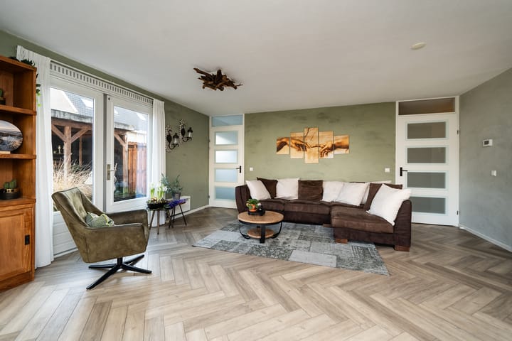 Foto 3 van Leeuwenhorst 2