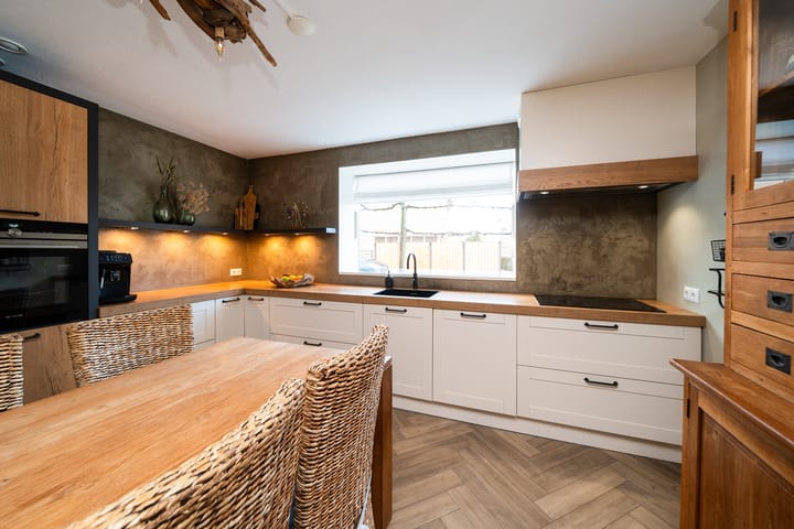 Foto 5 van Leeuwenhorst 2