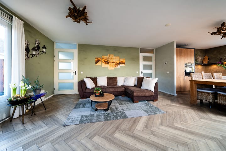 Photo 14 of Leeuwenhorst 2