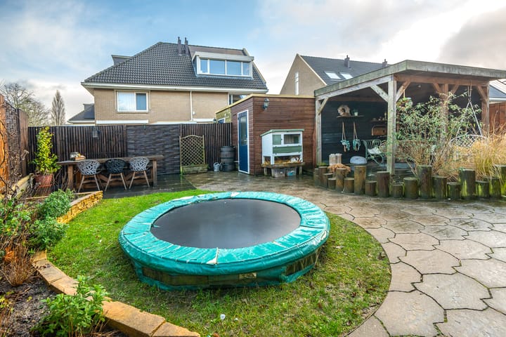 Photo 35 of Leeuwenhorst 2