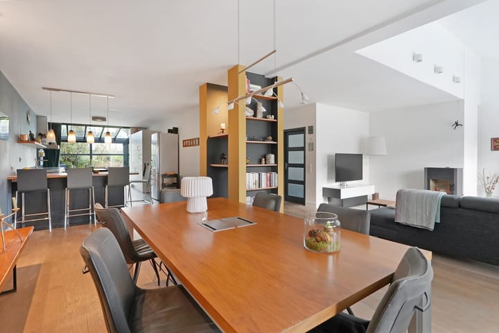 Foto 12 van Walraven van Hallstraat 20