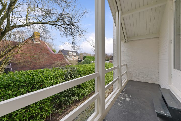 Foto 24 van Walraven van Hallstraat 20