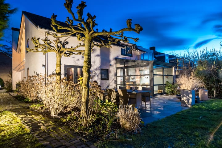 Foto 39 van Walraven van Hallstraat 20