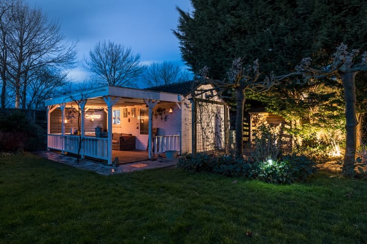 Foto 41 van Walraven van Hallstraat 20