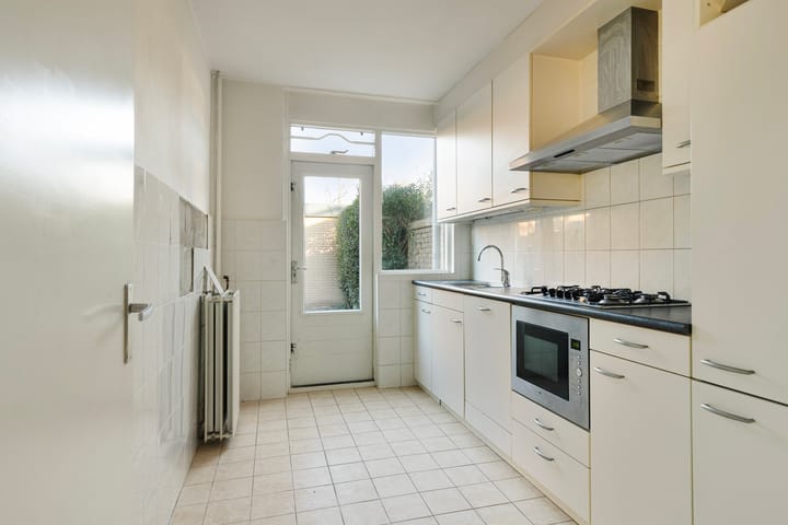 Foto 9 van Genhoesstraat 13