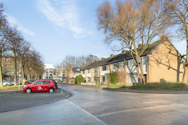 Foto 32 van Genhoesstraat 13