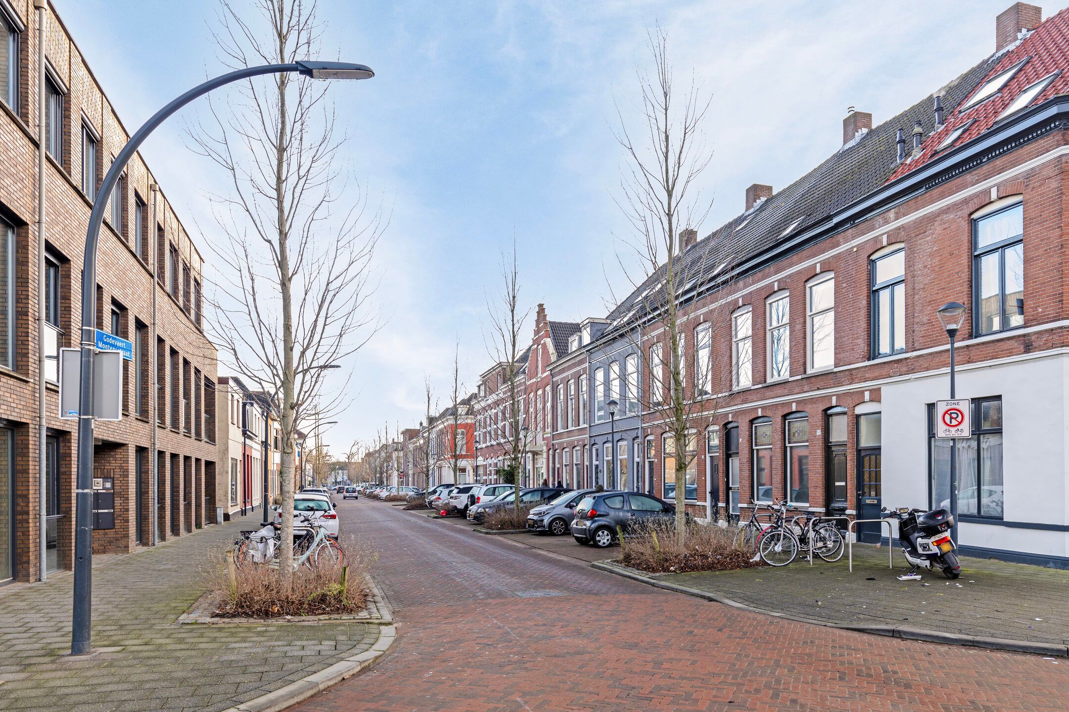 Photo 3 of Godevaert Montensstraat 53-A