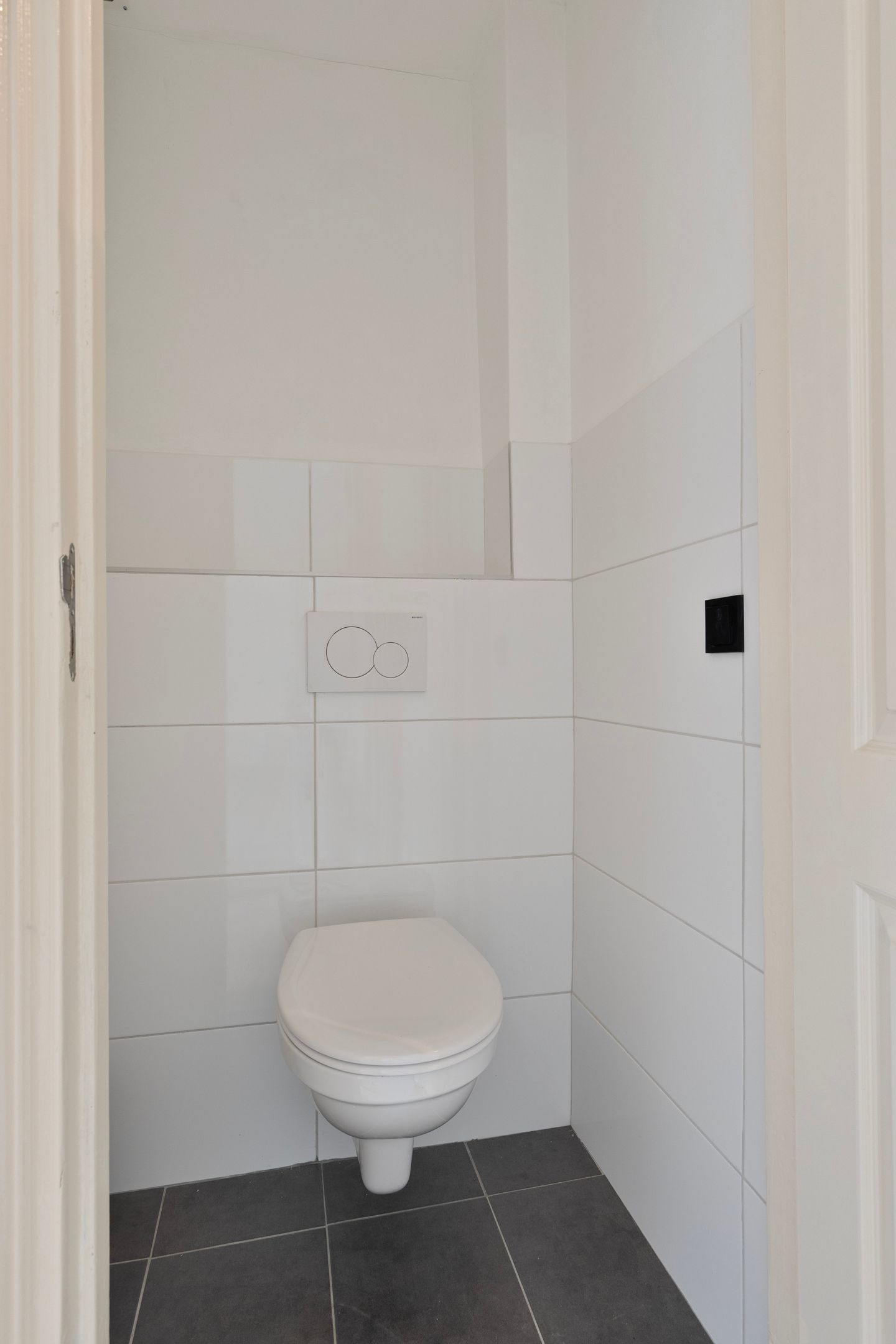 Photo 6 of Godevaert Montensstraat 53-A