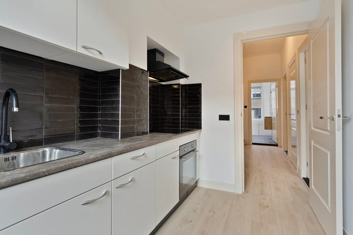 Foto 15 van Godevaert Montensstraat 53-A