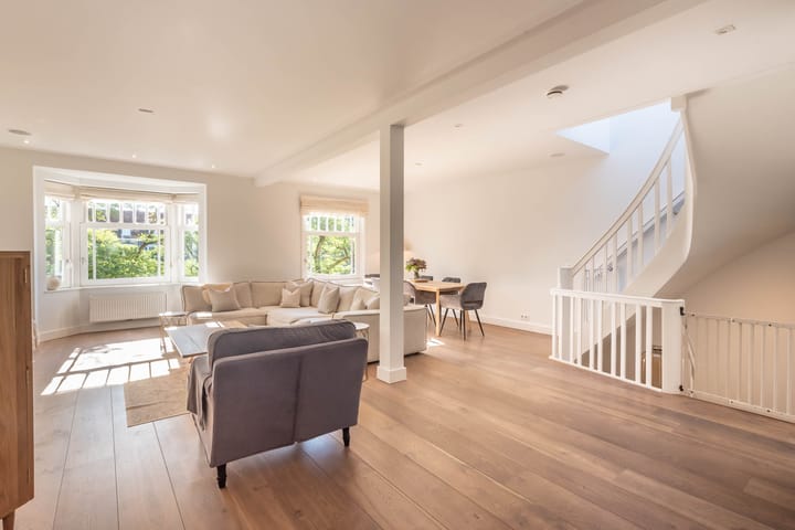 Foto 4 van Van Tuyll van Serooskerkenplein 34-3