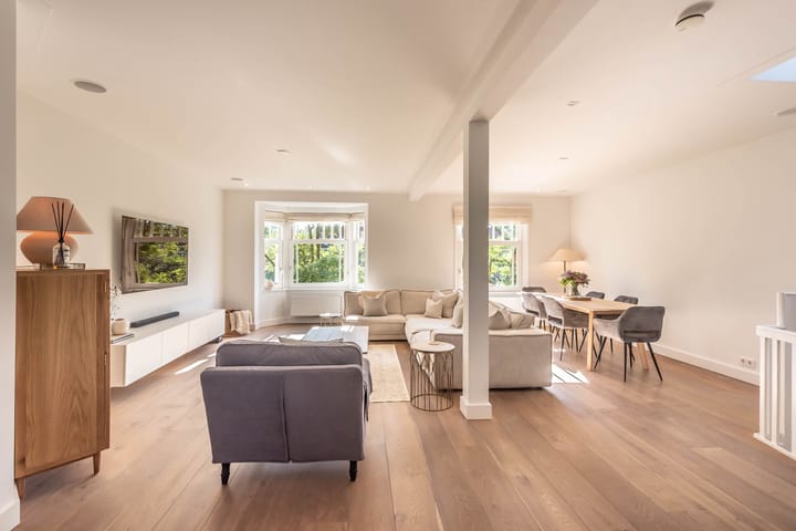 Foto 5 van Van Tuyll van Serooskerkenplein 34-3