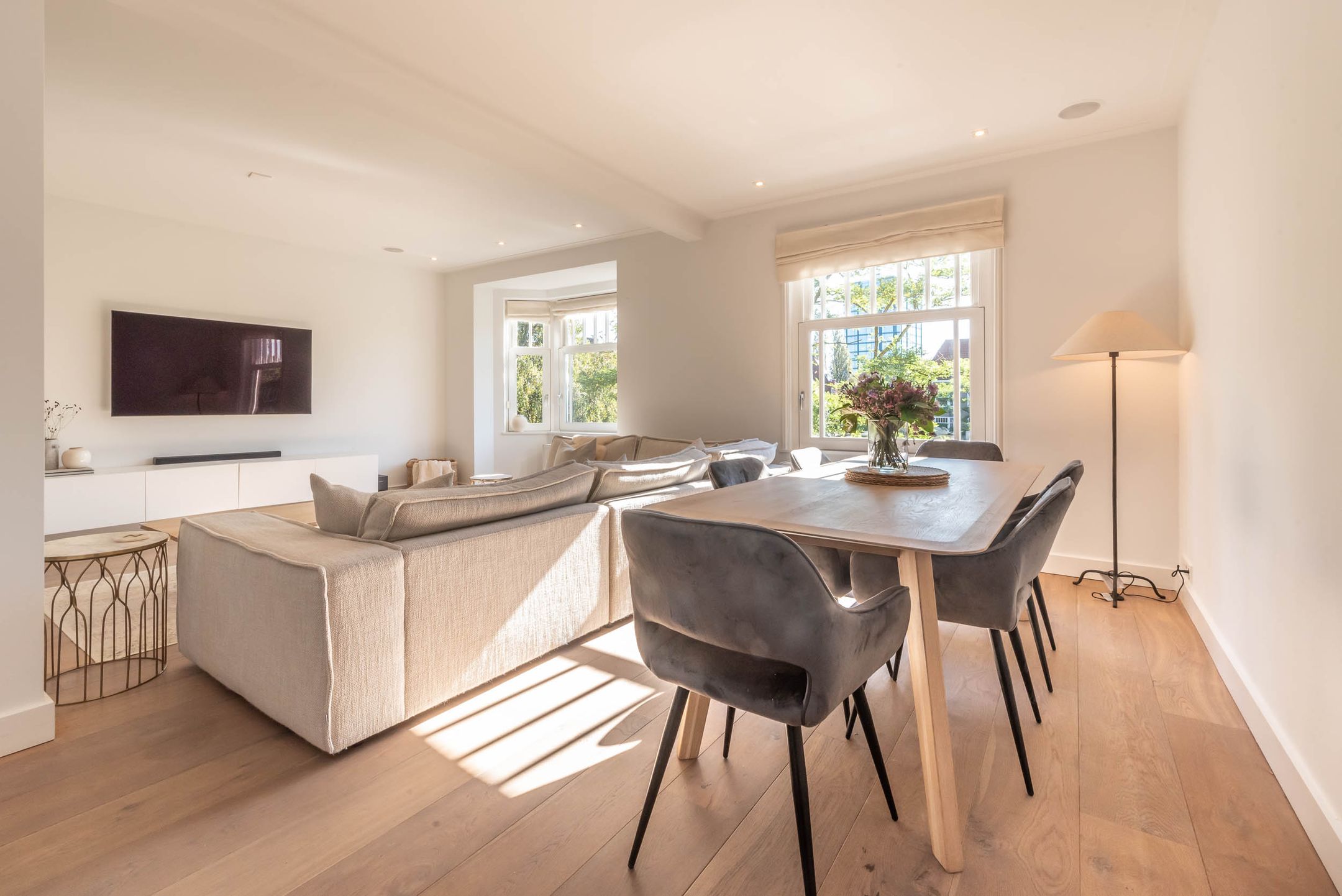 Foto 6 van Van Tuyll van Serooskerkenplein 34-3