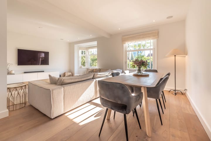 Foto 6 van Van Tuyll van Serooskerkenplein 34-3