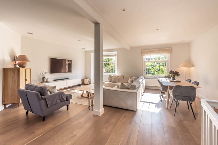 Foto 7 van Van Tuyll van Serooskerkenplein 34-3