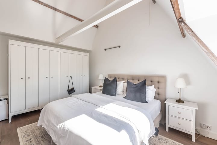 Foto 28 van Van Tuyll van Serooskerkenplein 34-3