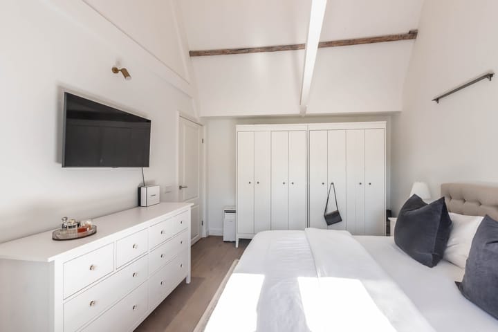 Foto 29 van Van Tuyll van Serooskerkenplein 34-3