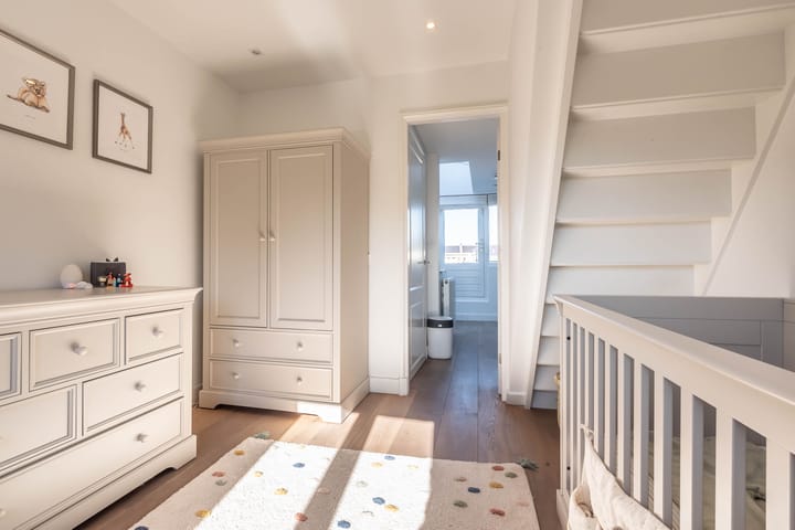 Foto 31 van Van Tuyll van Serooskerkenplein 34-3