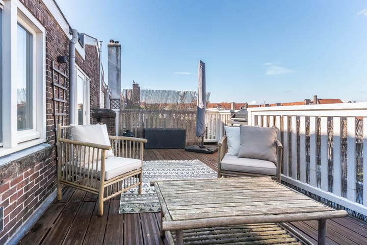 Foto 38 van Van Tuyll van Serooskerkenplein 34-3