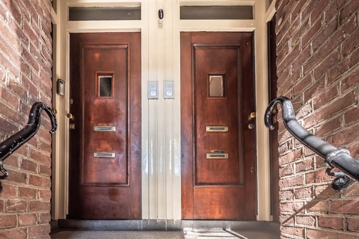 Foto 43 van Van Tuyll van Serooskerkenplein 34-3