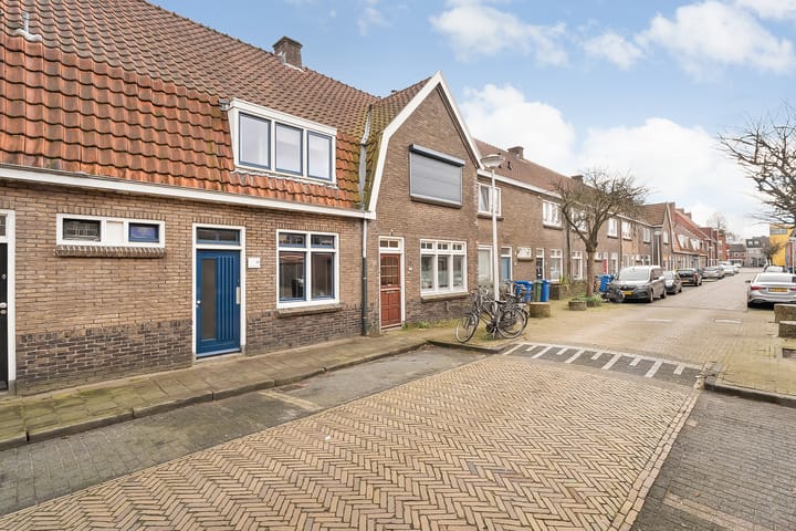 Foto 32 van Borneostraat 40