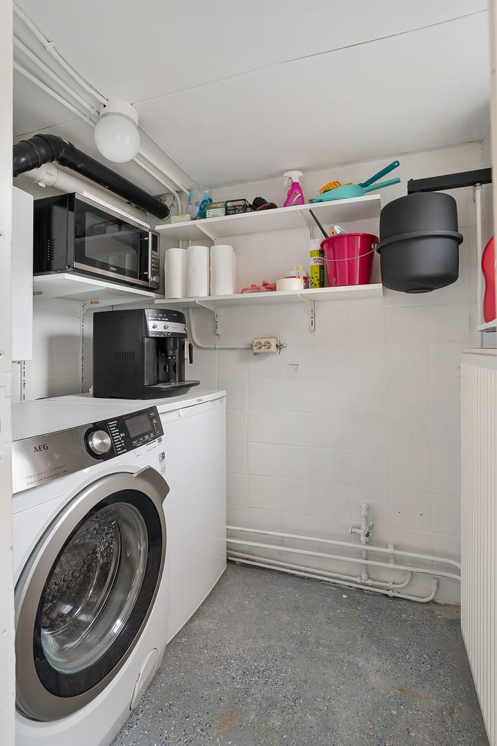 Foto 18 van Borneostraat 40