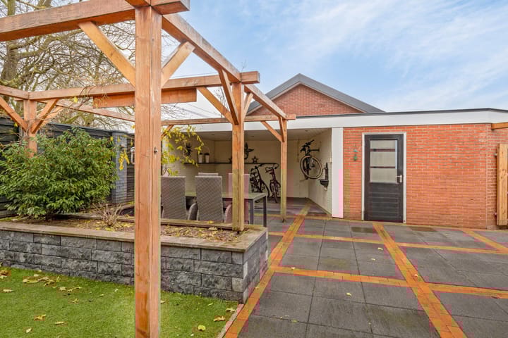 Foto 28 van Rijssenseweg 14