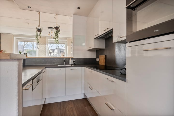 Foto 14 van Benthuizenstraat 22