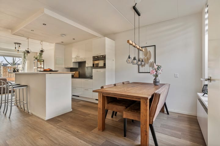 Foto 16 van Benthuizenstraat 22