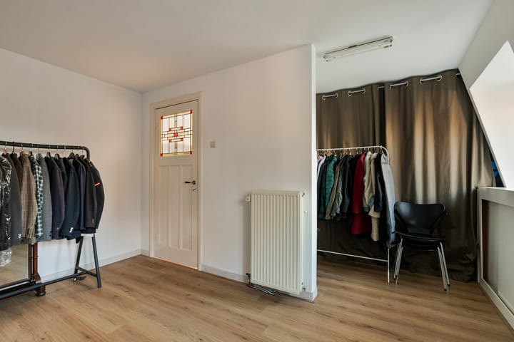 Foto 30 van Thomas van Kempenstraat 7