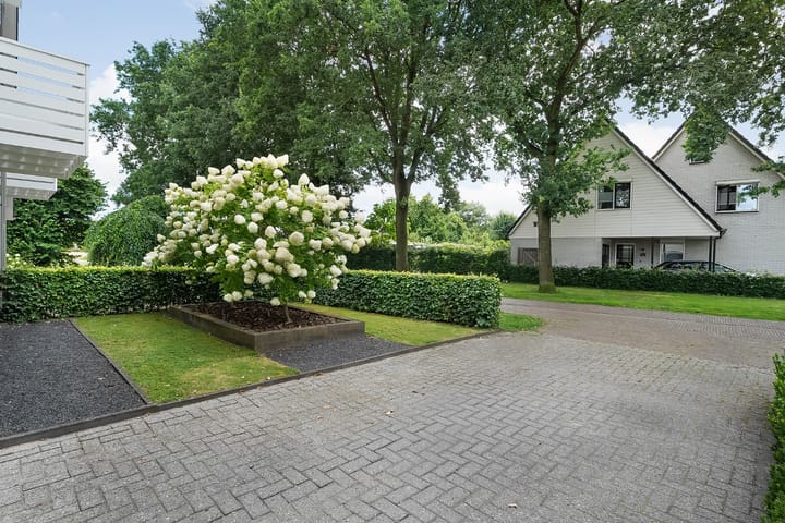 Foto 9 van Oude Vlierweg 4