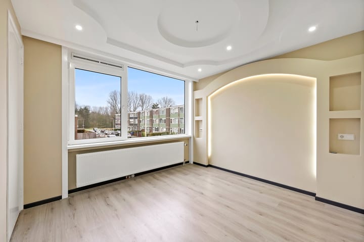 Foto 10 van Oberonhof 44