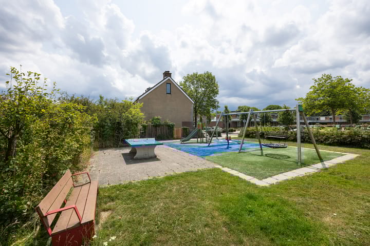 Foto 7 van Nauerna 42