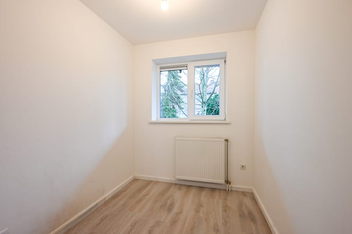 Foto 22 van Madeliefstraat 51-B